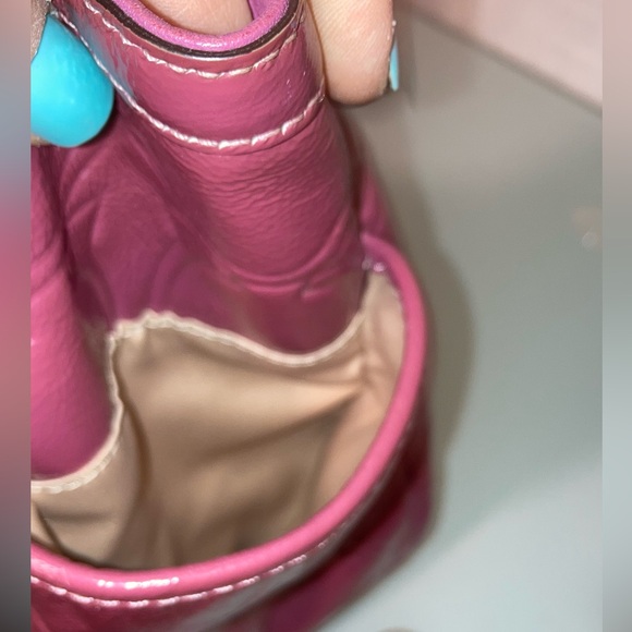 ‘12 COACH Gallery Embossed Patent RoseLeather Tote Bag - Picture 8 of 12